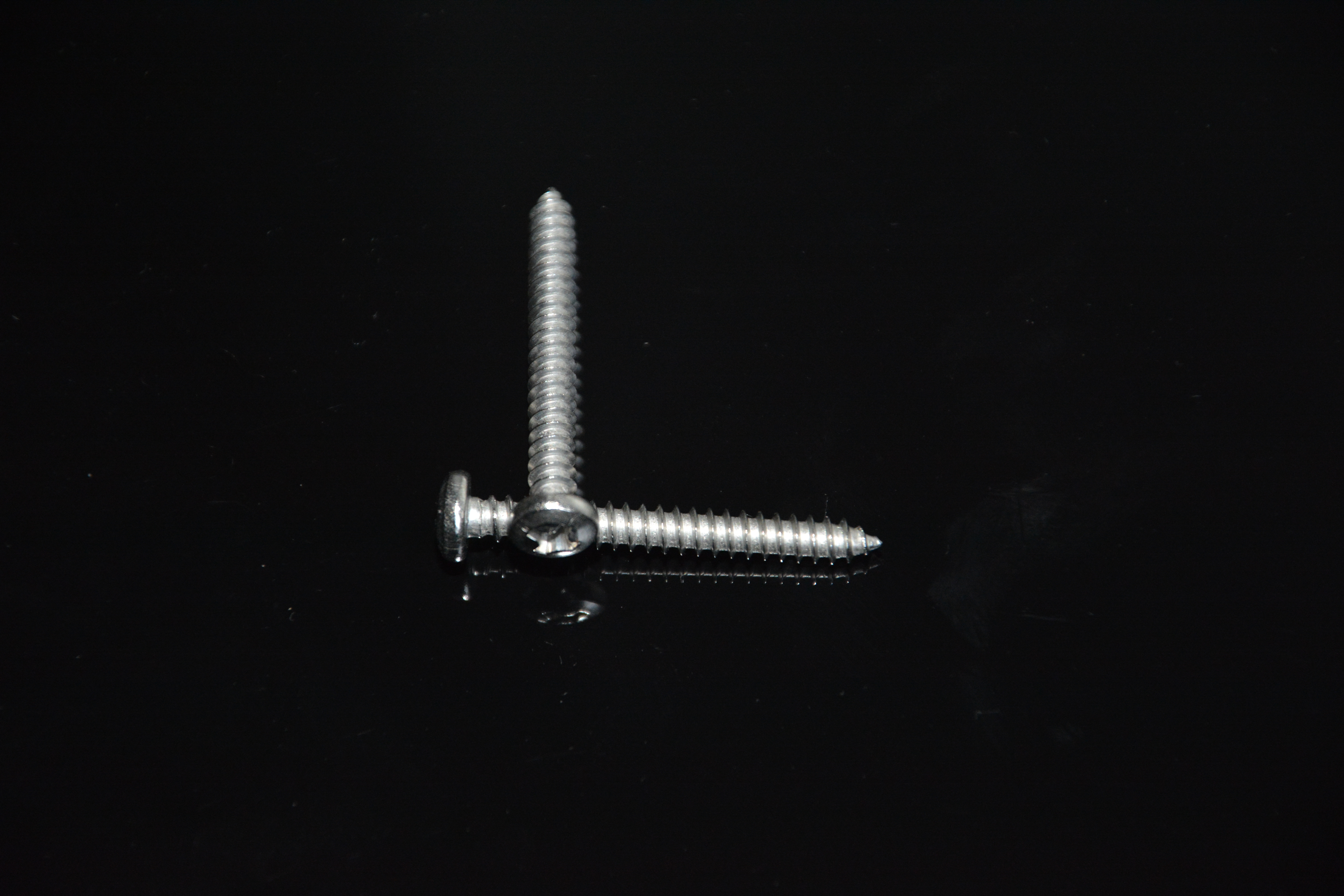 十字槽盘头自攻钉